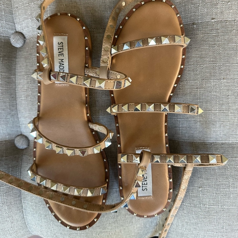 Steven madden sandals